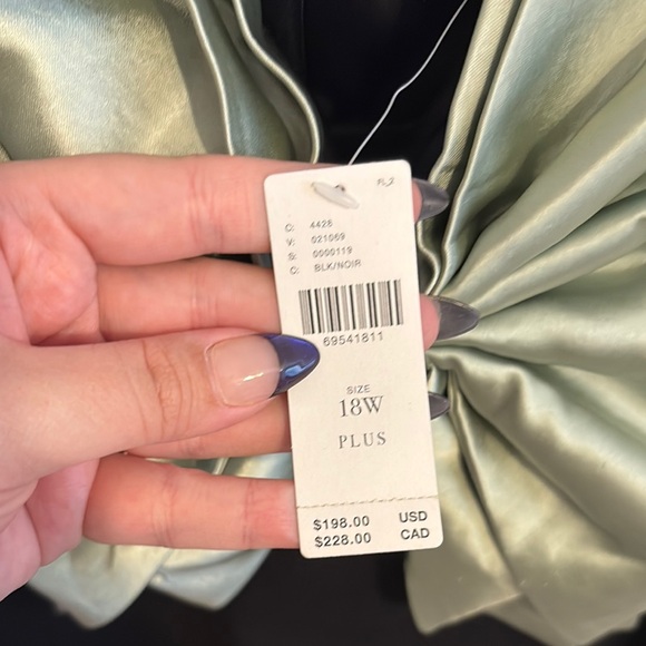 Anthropologie Black Dress with Green Bow - Picture 2 of 3